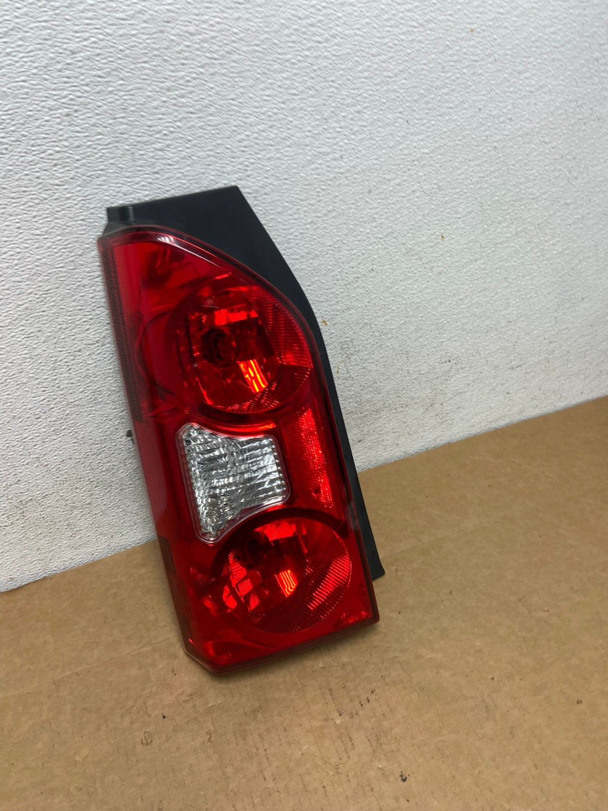 2005 to 2015 Nissan Xterra Tail light Left Driver Lh Side AD4533 LK2