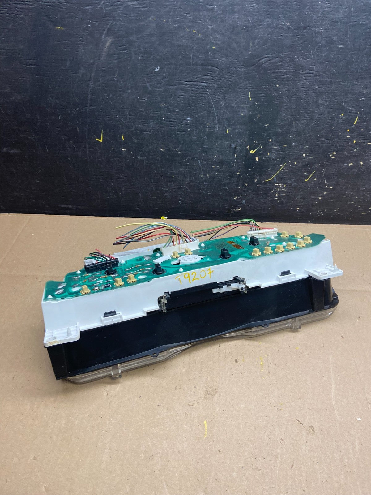 2000 - 2002 Ford Econoline E250 E350 Van Speedometer Instrument Cluster T9207 DG5