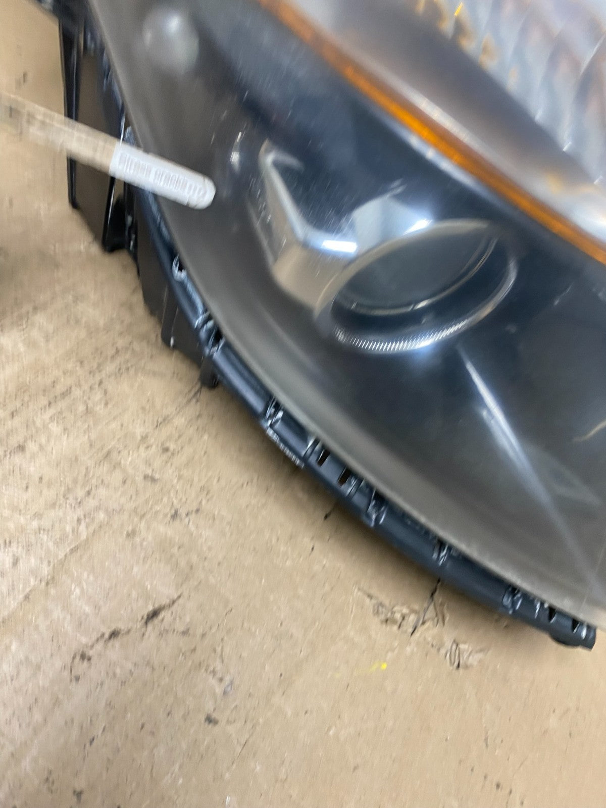 2011 to 2015 Ford Explorer Police Right Passenger Halogen Headlight Oem S0974 DW4