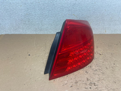 2003 to 2004 Infiniti G35 Right Passenger Rh Side Tail Light OEM R1071 DW1