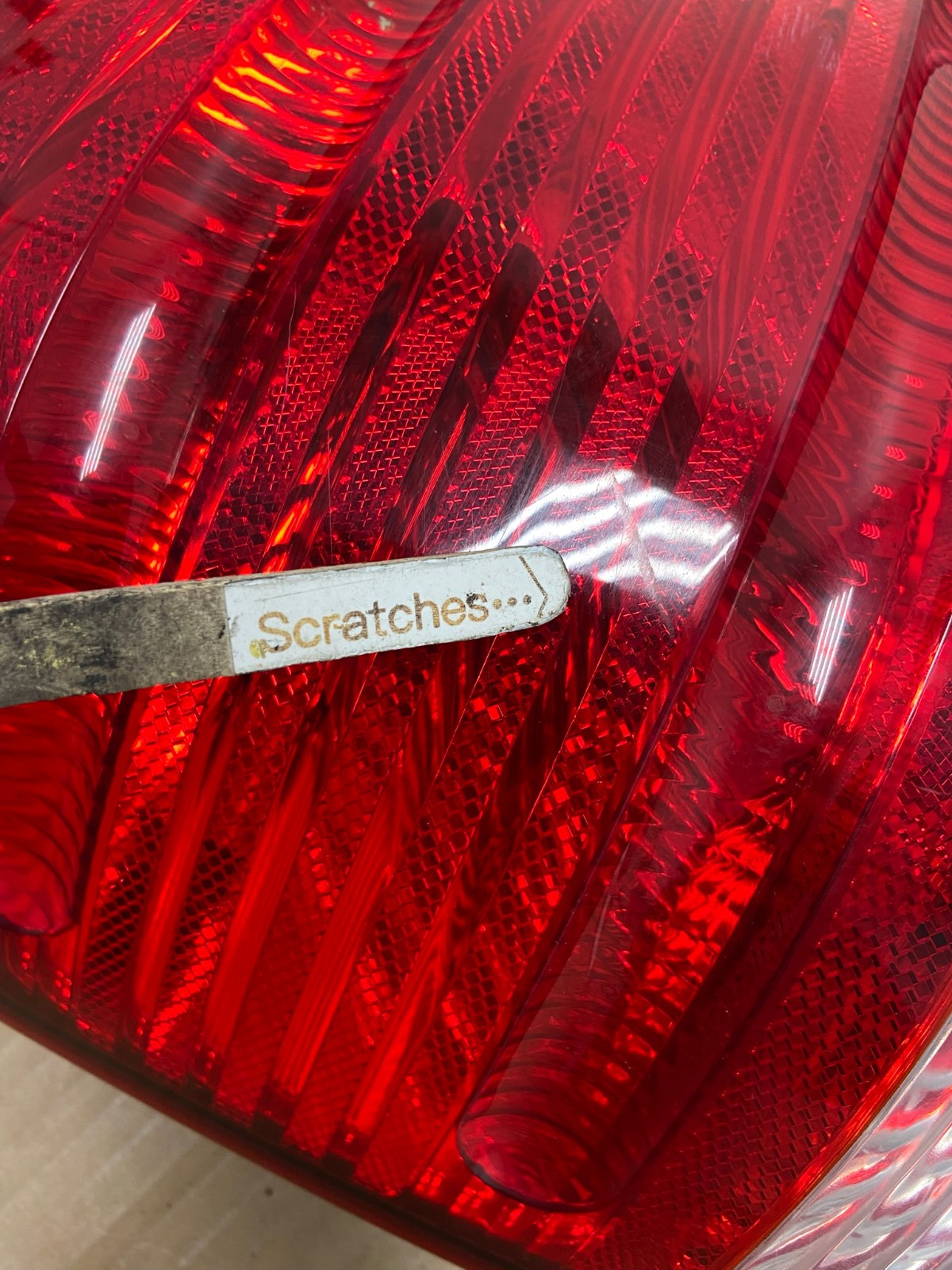 2002 to 2005 Ford Explorer Right Passenger Rh Side Tail light AI5860 LK3