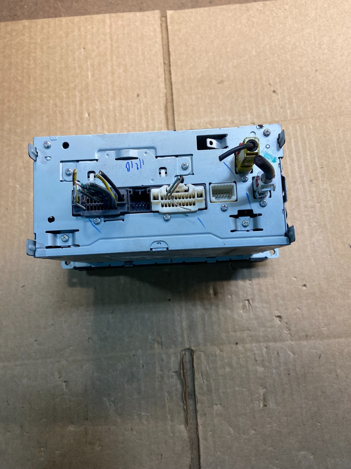 2007 2014 Jeep Dodge Chrysler Screen Display CD Player Satellite Radio Y7443 DG7