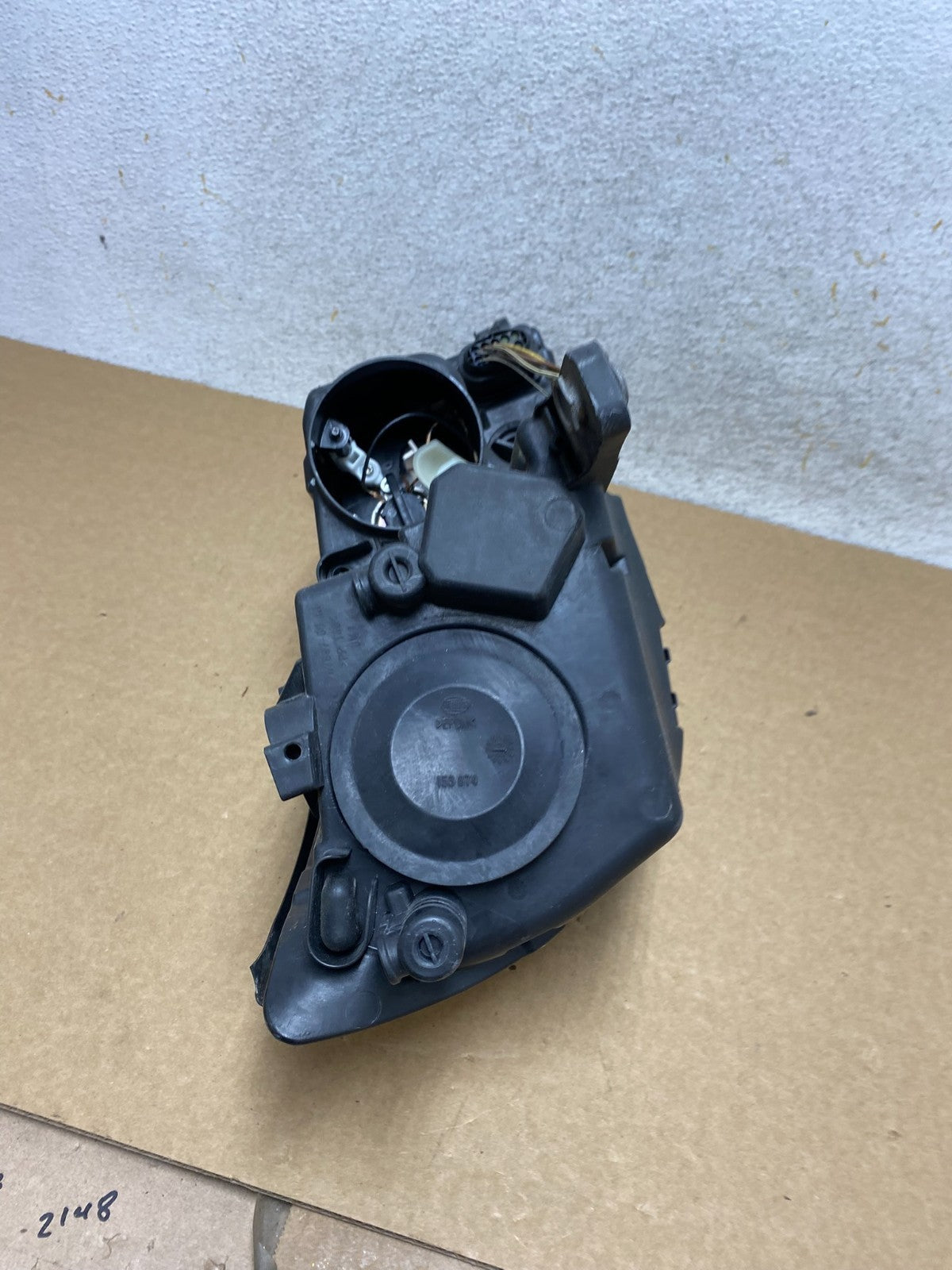2009 to 2011 Volkswagen Tiguan Left Driver LH Halogen Headlight AI2600 DW10