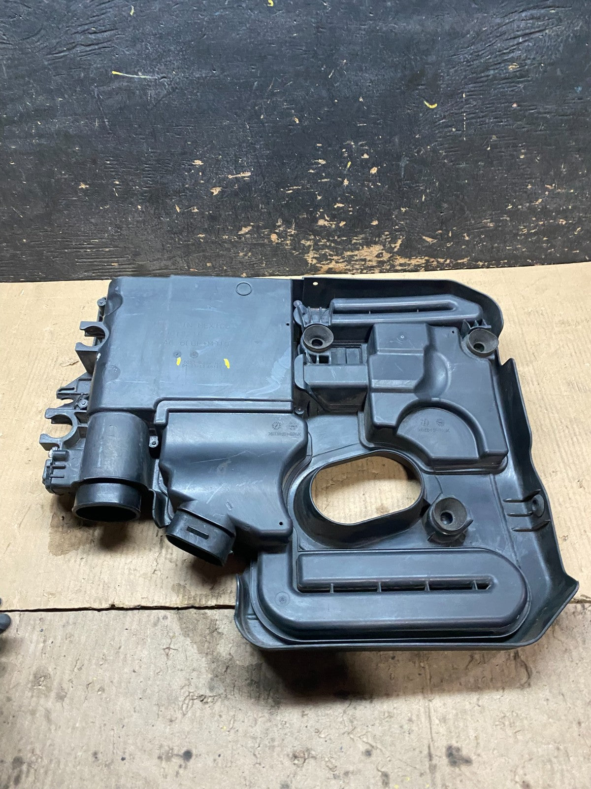 2013 to 2020 Ford Fusion Engine Motor Cover Shield  Black X3183 DG5