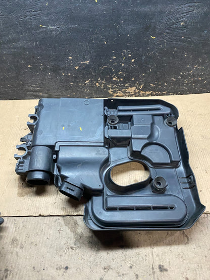 2013 to 2020 Ford Fusion Engine Motor Cover Shield  Black X3183 DG5