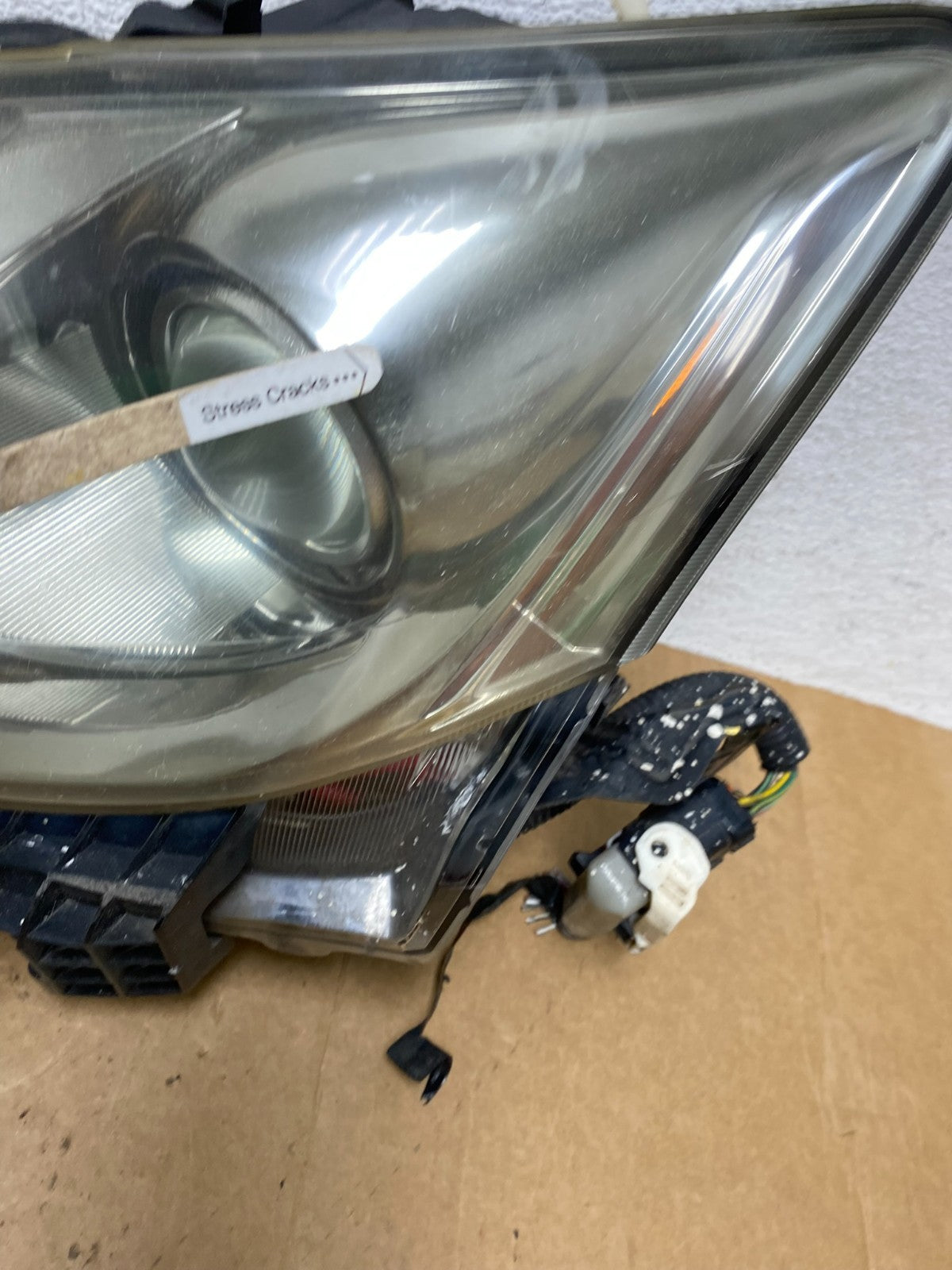 2006 - 2010 Lexus IS250 Left Driver LH Side Xenon Headlight AE3230 DW4