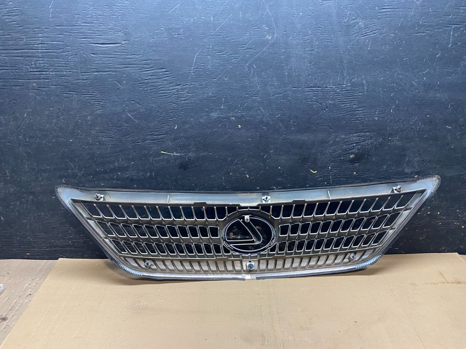 2006 to 2009 Lexus RX400H Front Upper Grill Grille Oem X2968 DG6