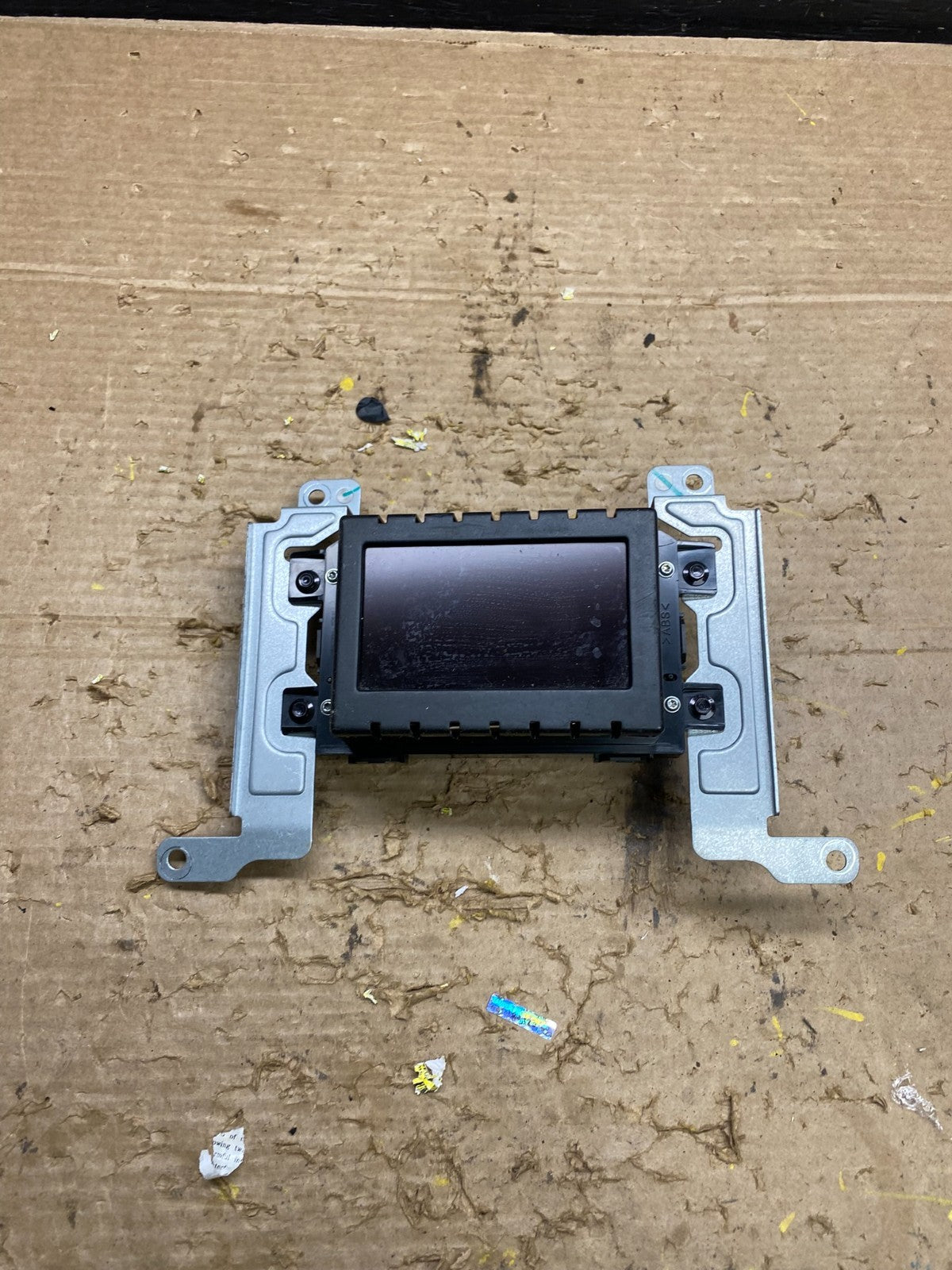 2013 to 2016 Ford Taurus 4.2" Radio Navigation Screen Module x1188 DG0