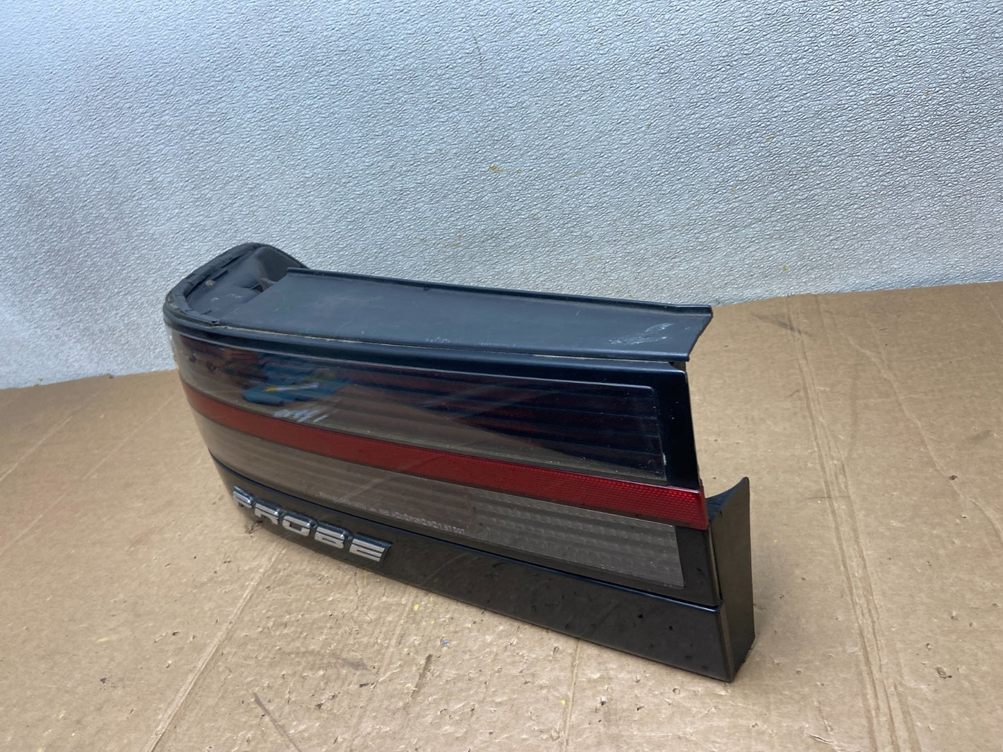 1990 Ford Probe Left Driver LH Side Tail Light OEM AA2591 GD1