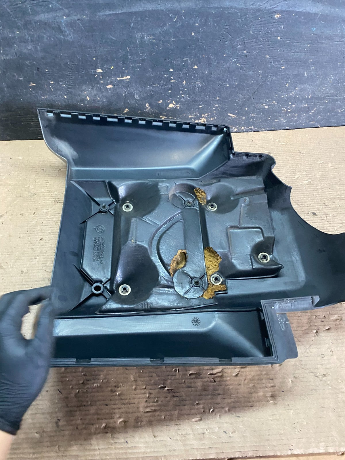 2003 BMW X5 V8 Engine Motor Top Cover Trim s3470 DG6