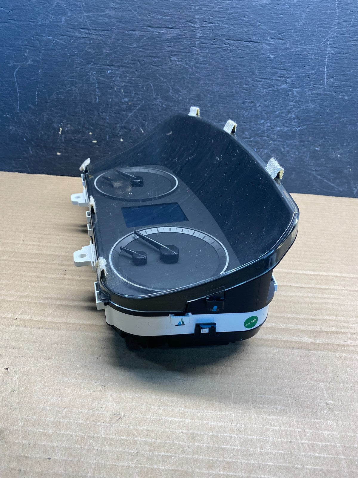2015 to 2017 Hyundai Sonata Speedometer Cluster Gauge AF3826 DW2