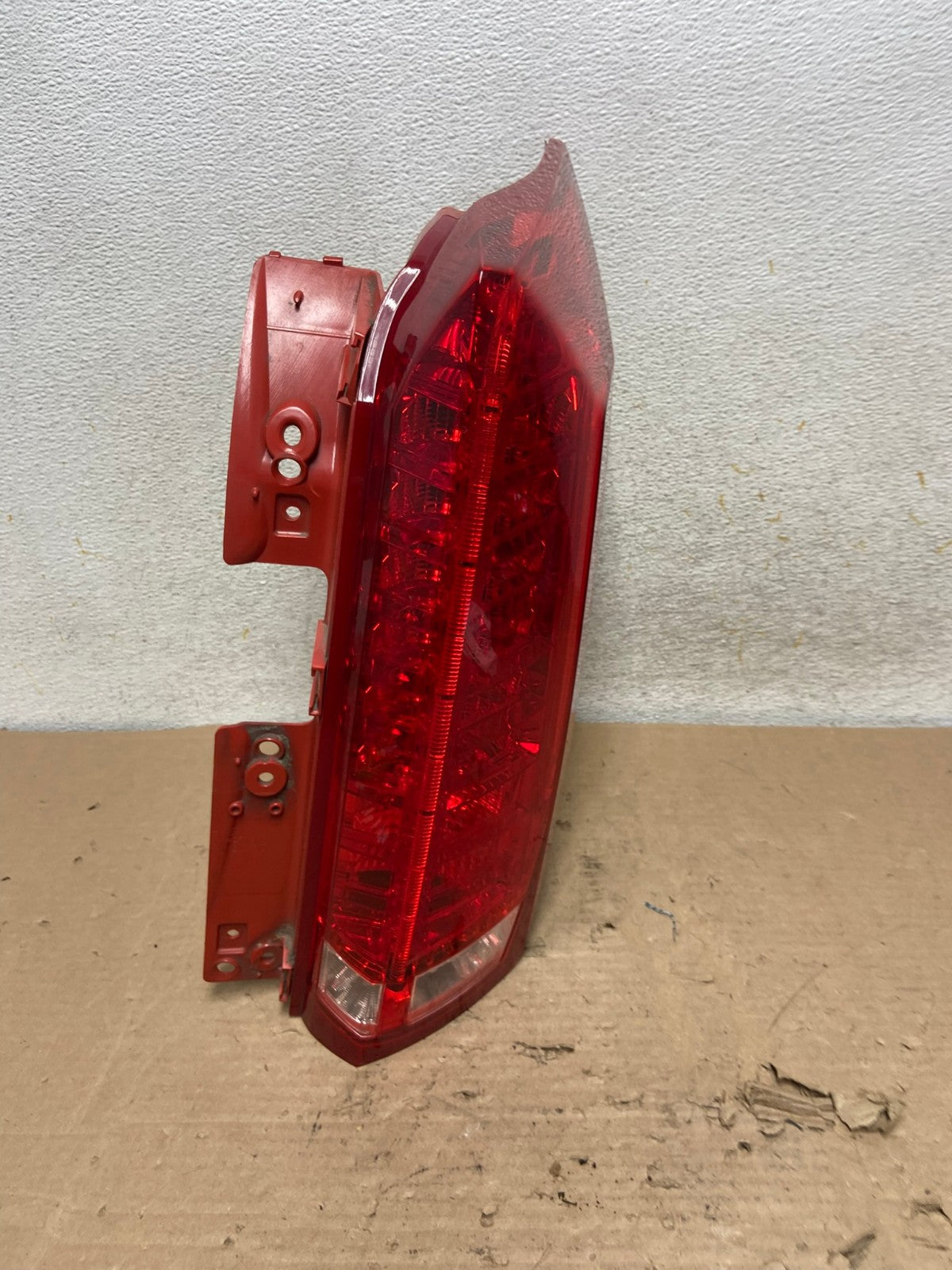 2010 to 2016 Cadillac Srx Right Passenger RH Side Tail Light AI1140 LK0