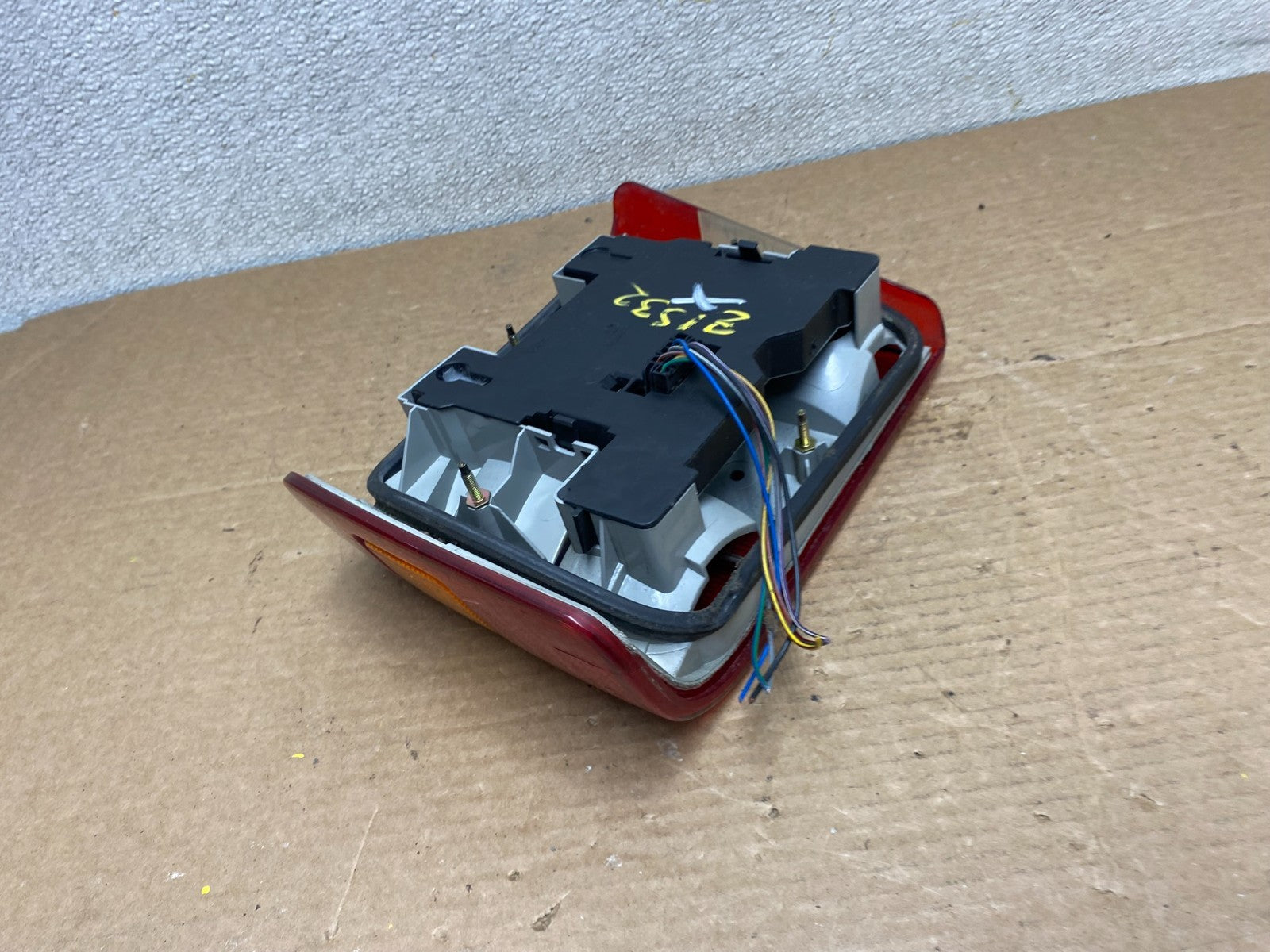 1993 to 1994 Volvo 850 Passenger Right Side Tail Light Sedan Z1532 PS6