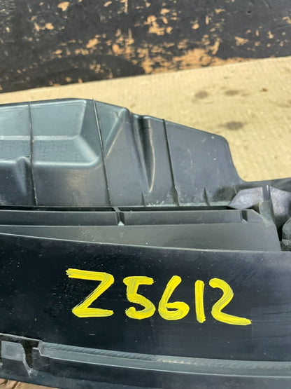 2008 to 2010 Mazda 5 Upper Front Grille Grill OEM Z5612  DG10