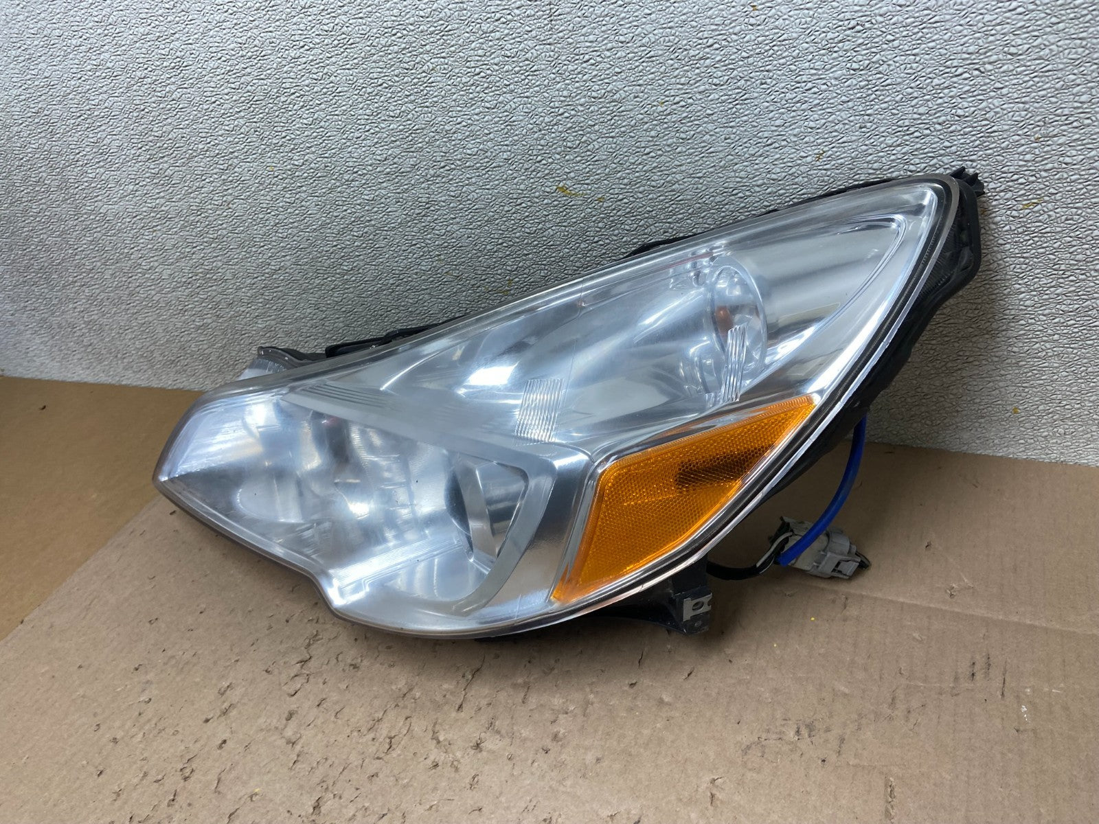 2013 2014 Subaru Legacy Outback Left Driver Halogen Headlight Z6402 DW1