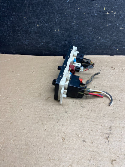 1999 to 2004 Ford F250 F350 Super Duty Heater A/C Climate Control AH5466 DG2