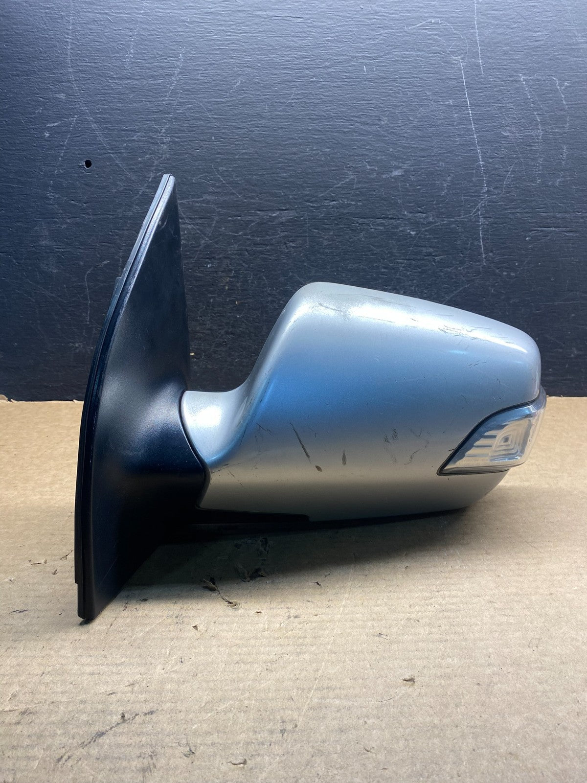 2011 to 2014 Kia Sedona Left Driver Lh Side Door Mirror AD9923 DW0