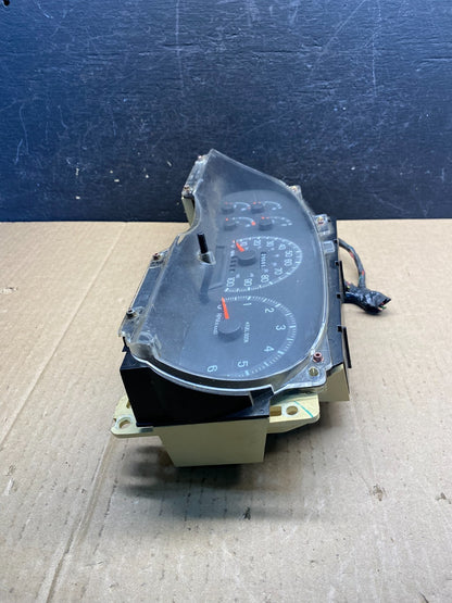 1997 - 1998 Ford F150 F-150 Speedometer Cluster Gauge AG3747 DW2
