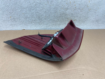 2004 to 2005 Toyota Sienna Left Driver LH Side Tail Light AH9307 LK5