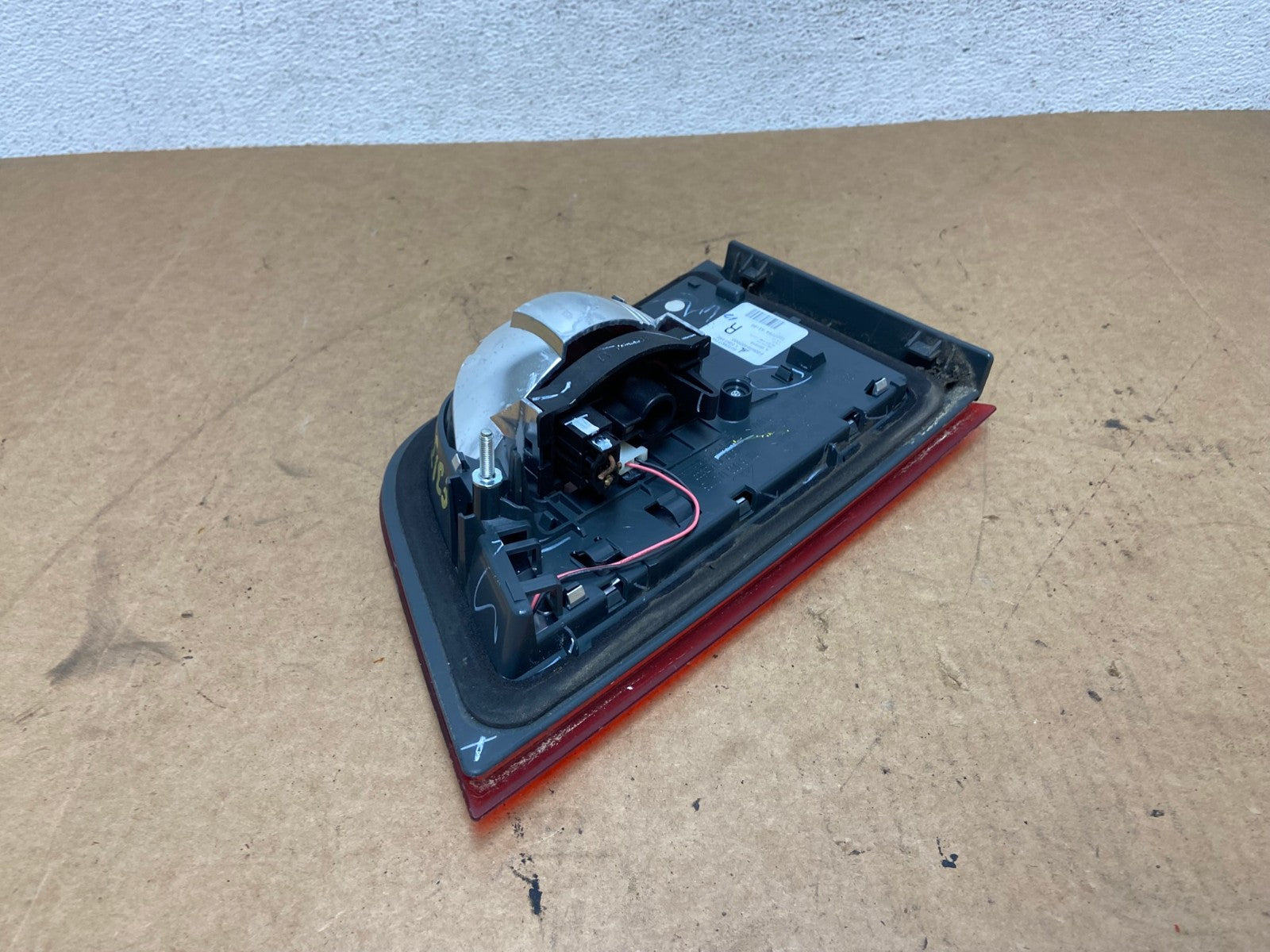 2011 2012 2013 Bmw X5 E70 Right Passenger RH Side Inner Tail Light AE3133 LK5