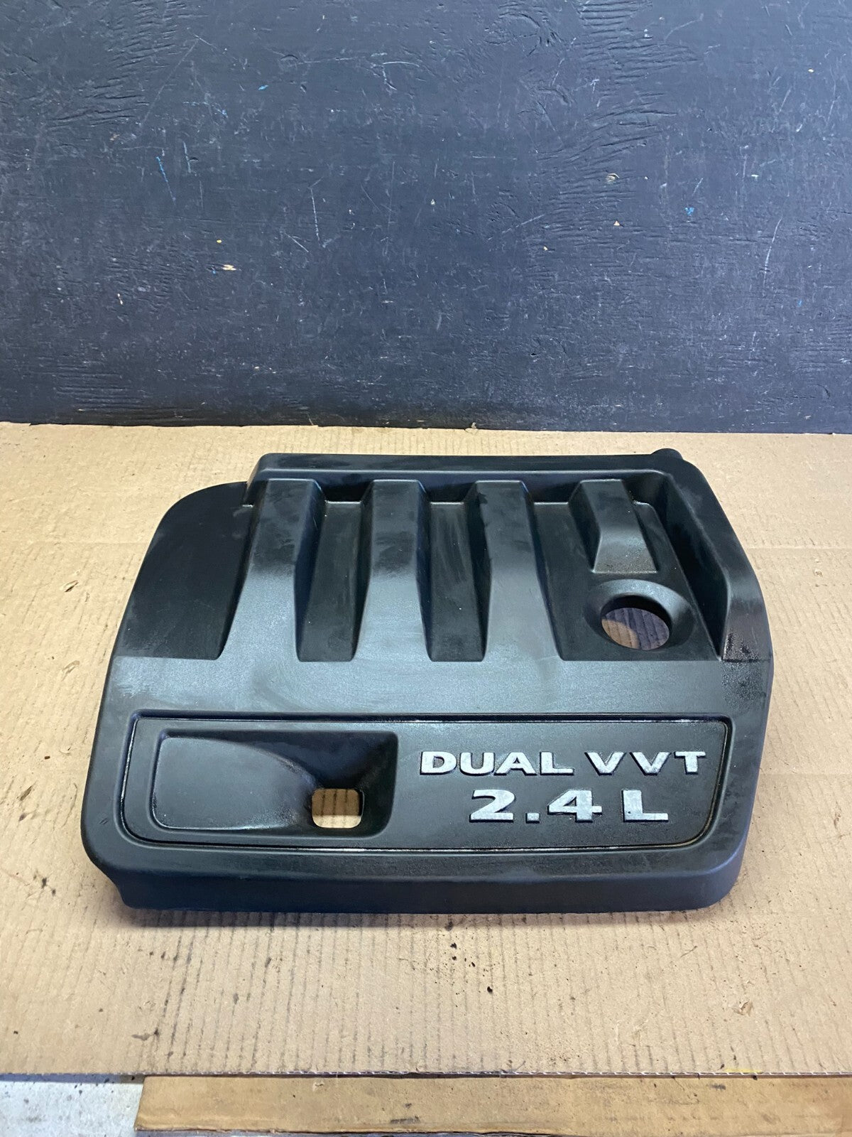 2012 to 2014 Chrysler 200 Engine Cover Top Lid Cover i3361  DG10