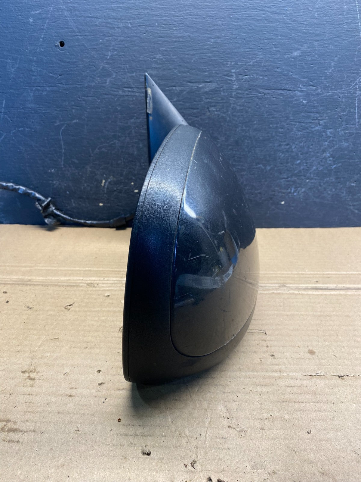 2003 to 2006 Gmc Yukon Right Passenger Turn Signal View Door Mirror AE8106 DG11