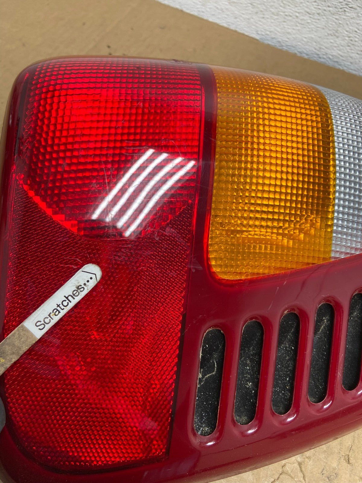 1999 - 2004 Jeep Grand Cherokee WJ Left Driver Lh Tail Light DEPO AD2385 LK3