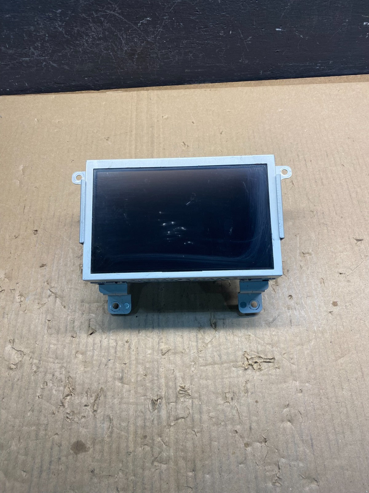 2016 to 2019 Ford Taurus Radio Information Display Screen Monitor AC2429 DG0