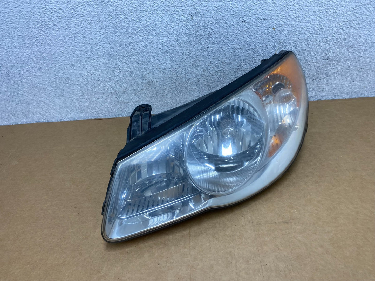 2007 2008 2009 2010 Hyundai Elantra Left Driver Lh Headlight AD4421 DW2