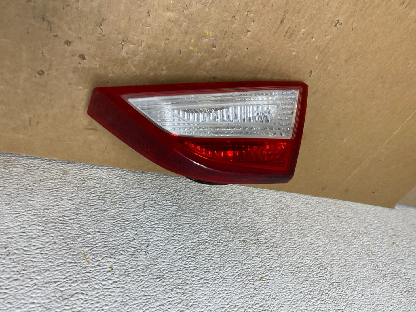 2011 to 2014 Hyundai Sonata Right Passenger Rh Inner Tail Light Oem H9707 KC0