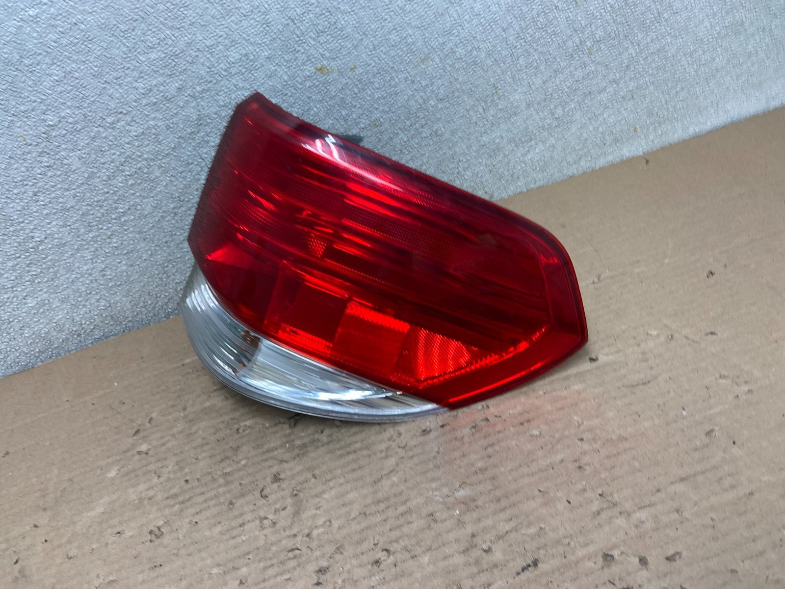 2008 2009 2010 Honda Odyssey Right Passenger Side Tail Light AA9452 LK1