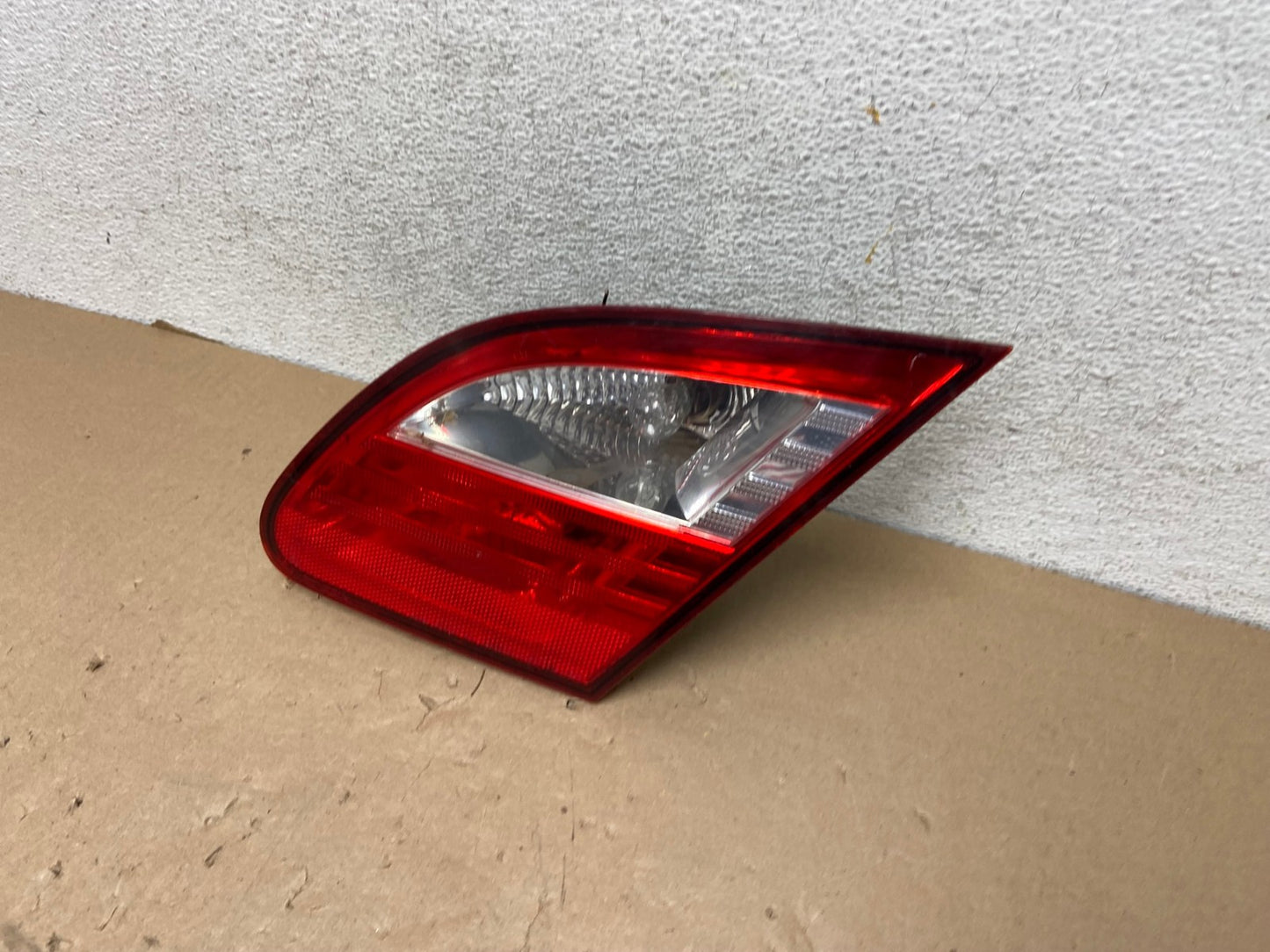 2007-2008 Chrysler Sebring Sedan Inner Right Passenger Tail Light AG4141 LK1