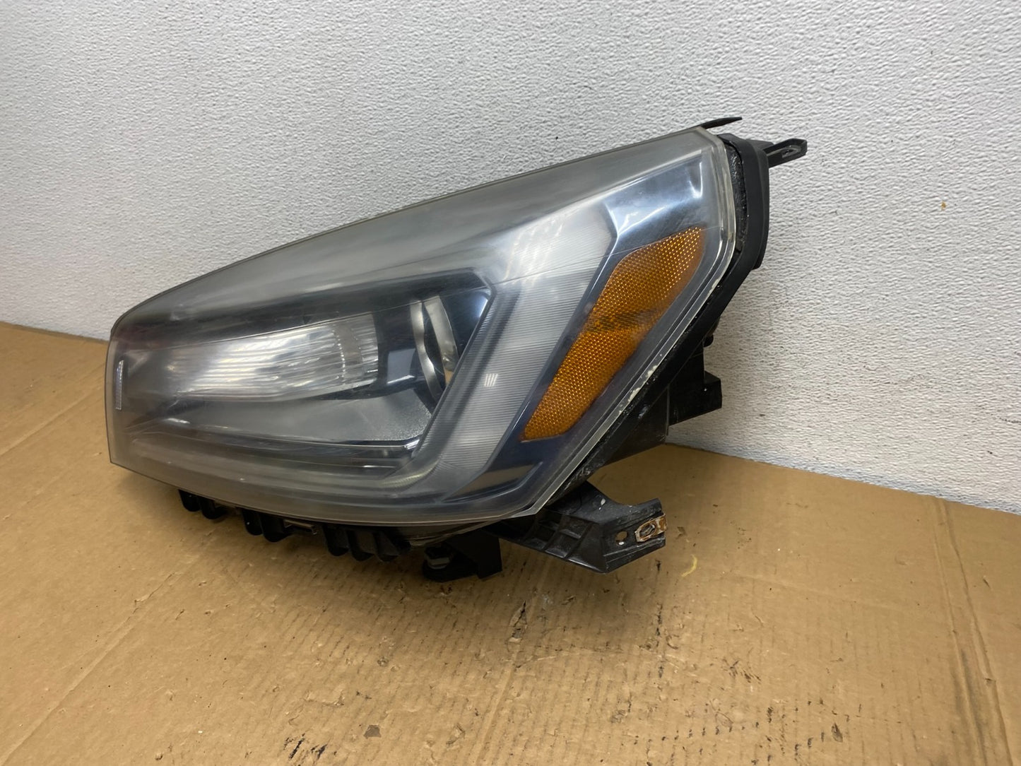 2013-2016 Gmc Acadia Left Driver LH Side Led Halogen Headlight AD1091 DW1