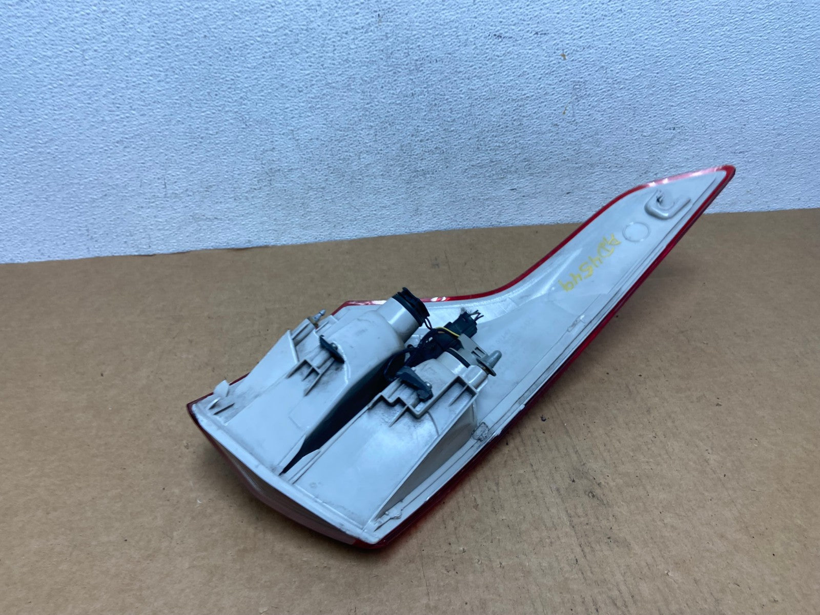 2013 to 2016 Ford Escape Right Passenger RH Side Tail Light AD4549 LK3