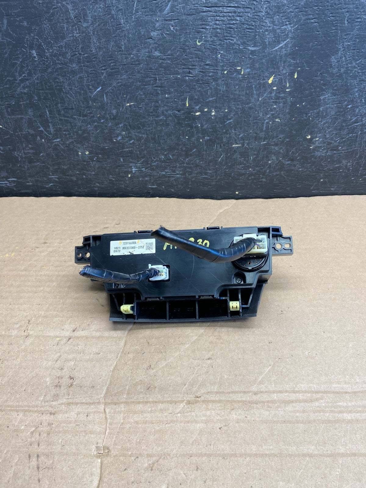 2010 - 2014 Subaru Outback Legacy A/C Heater Climate Control Unit AF1930 DG3