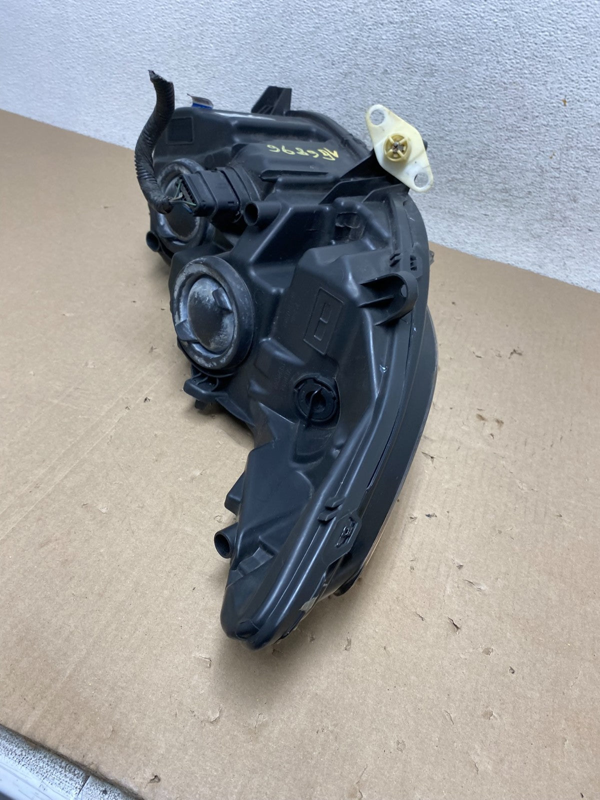 2013 to 2016 Ford Fusion Left Driver Lh Side Headlight TYC AG6896 DW8