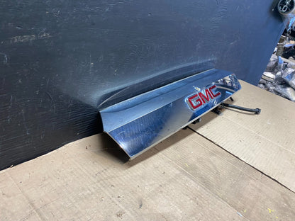 2011-2015 GMC Terrain Tailgate Chrome Finish Molding with Camera Oem E34312