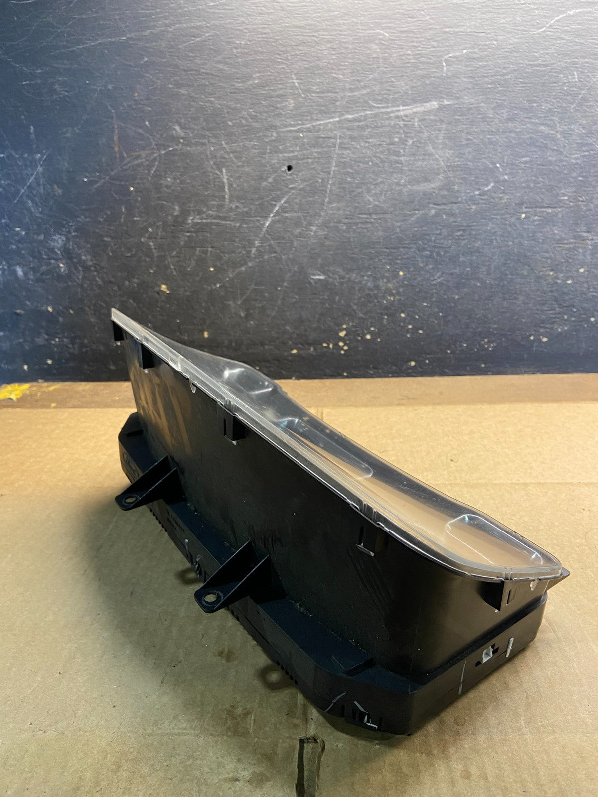 2007 2008 Ford  Expedition Speedometer Cluster Gauge Oem Y7420 DG2