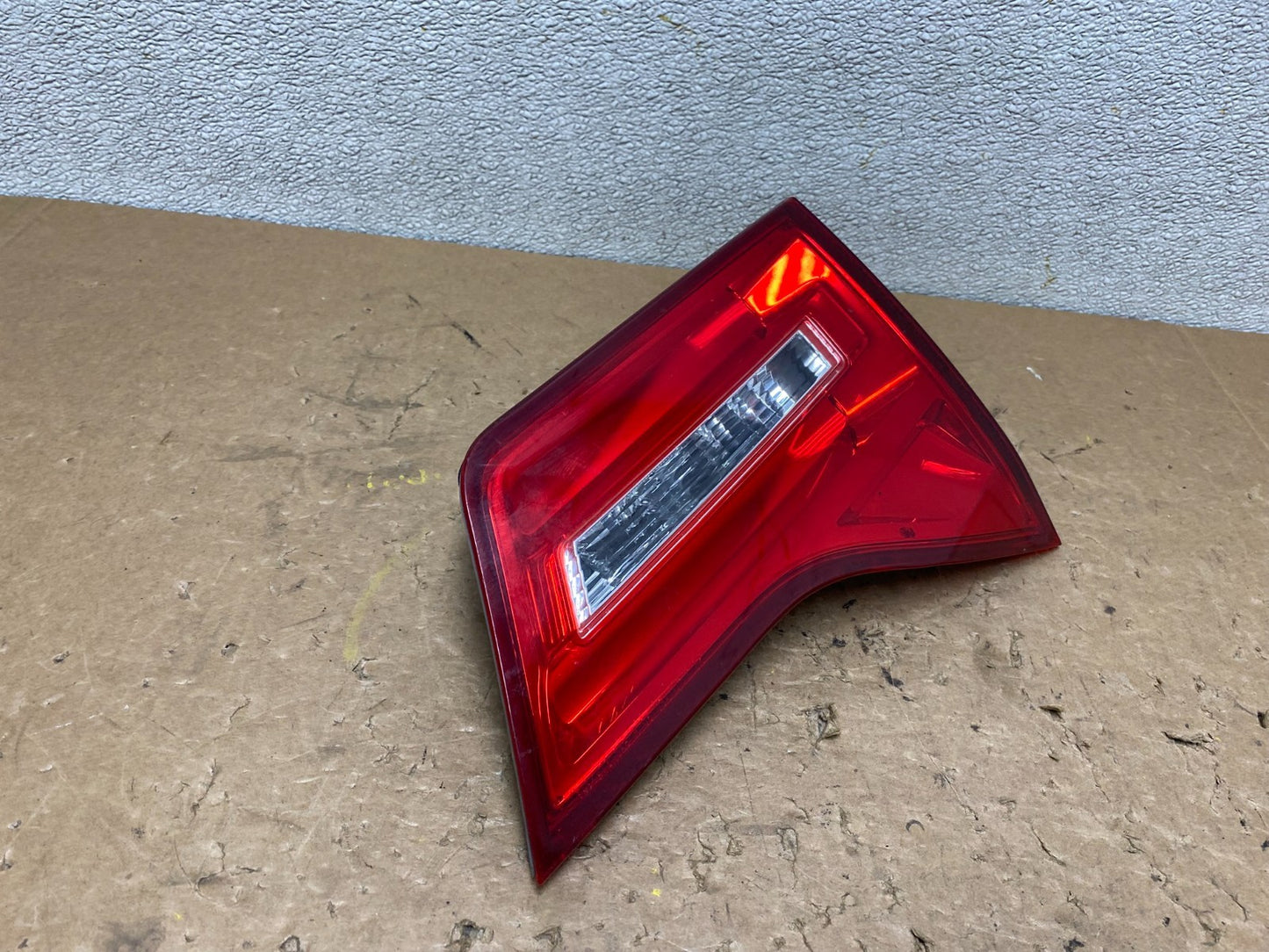 2007 2008 2009 Acura Mdx Right Passenger Rh Side Inner Tail Light Oem V6079 DW2