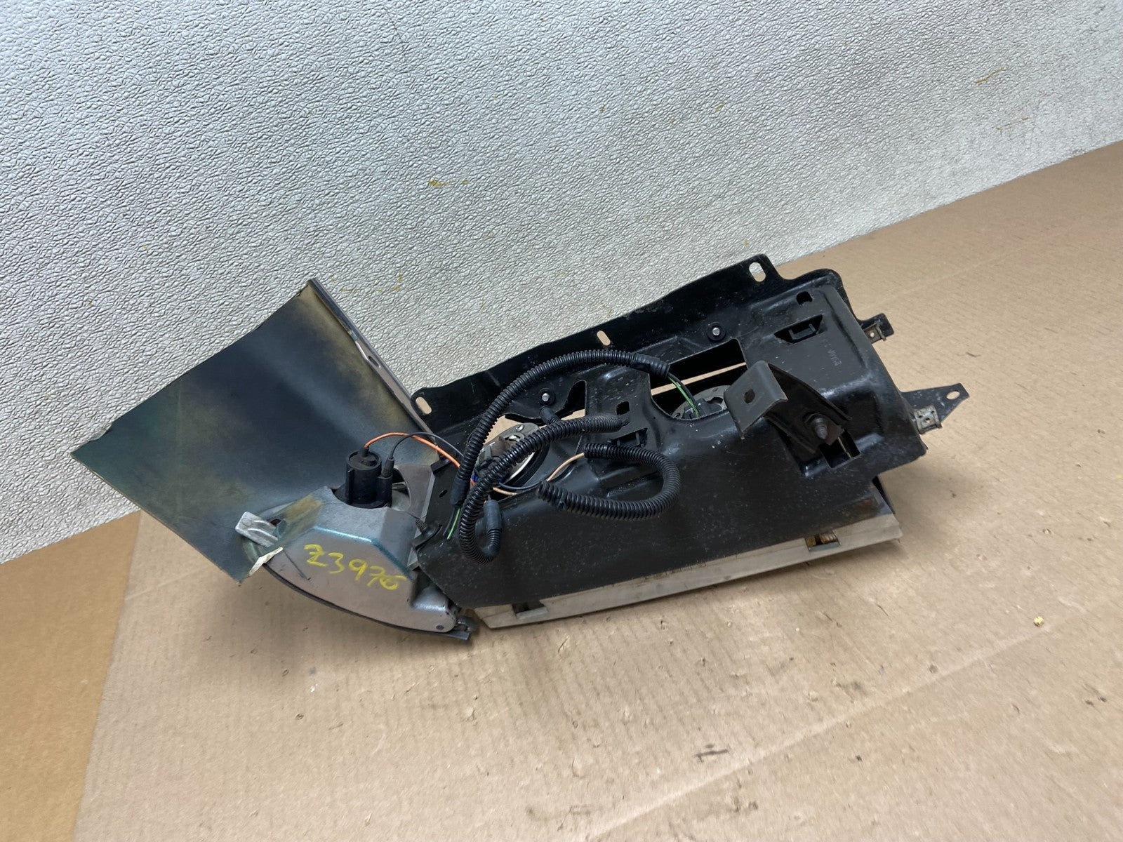 1991 to 1993 Oldsmobile Ninety Eight Left Driver Side Headlight Z39767