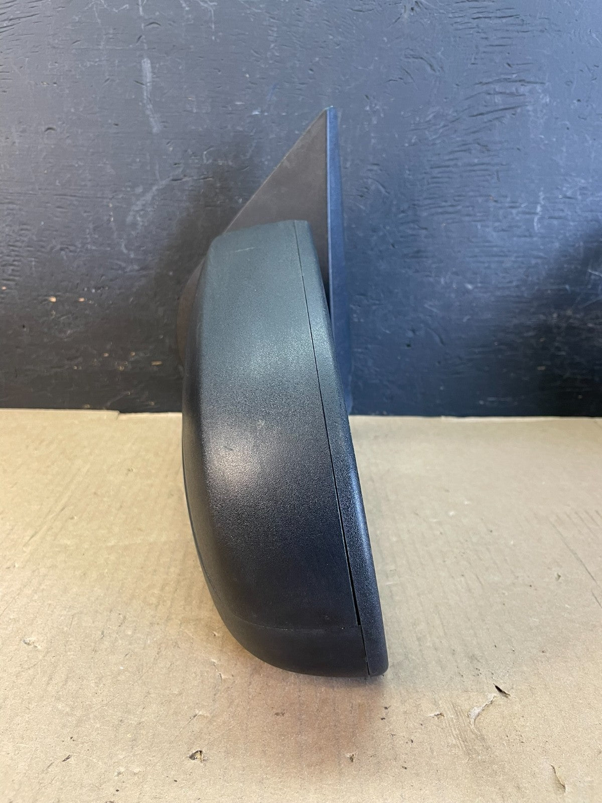 2007 to 2013 Chevrolet Tahoe Silverado Suburban Left Driver Mirror AD5586 DW2