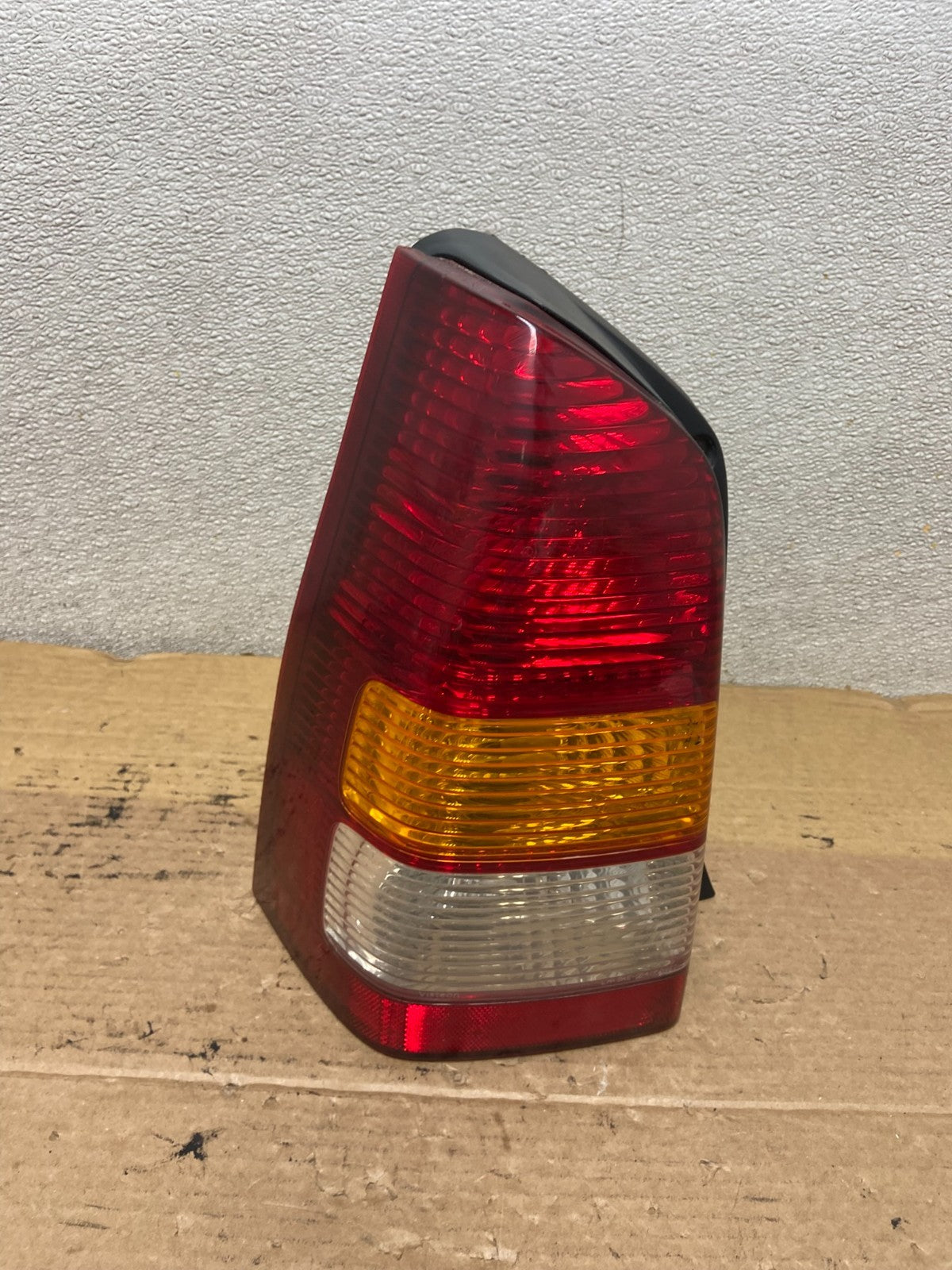2001 2002 2003 2004 Mazda Tribute Left Driver Lh Side Tail Light TYC AB5285 LK0
