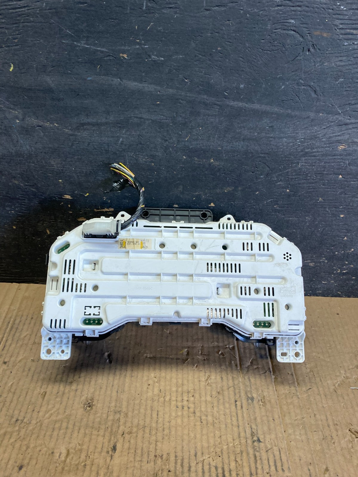 2014 Ford E150 E250 E350 VAN Gauge Speedometer Cluster OEM s8721 DG4