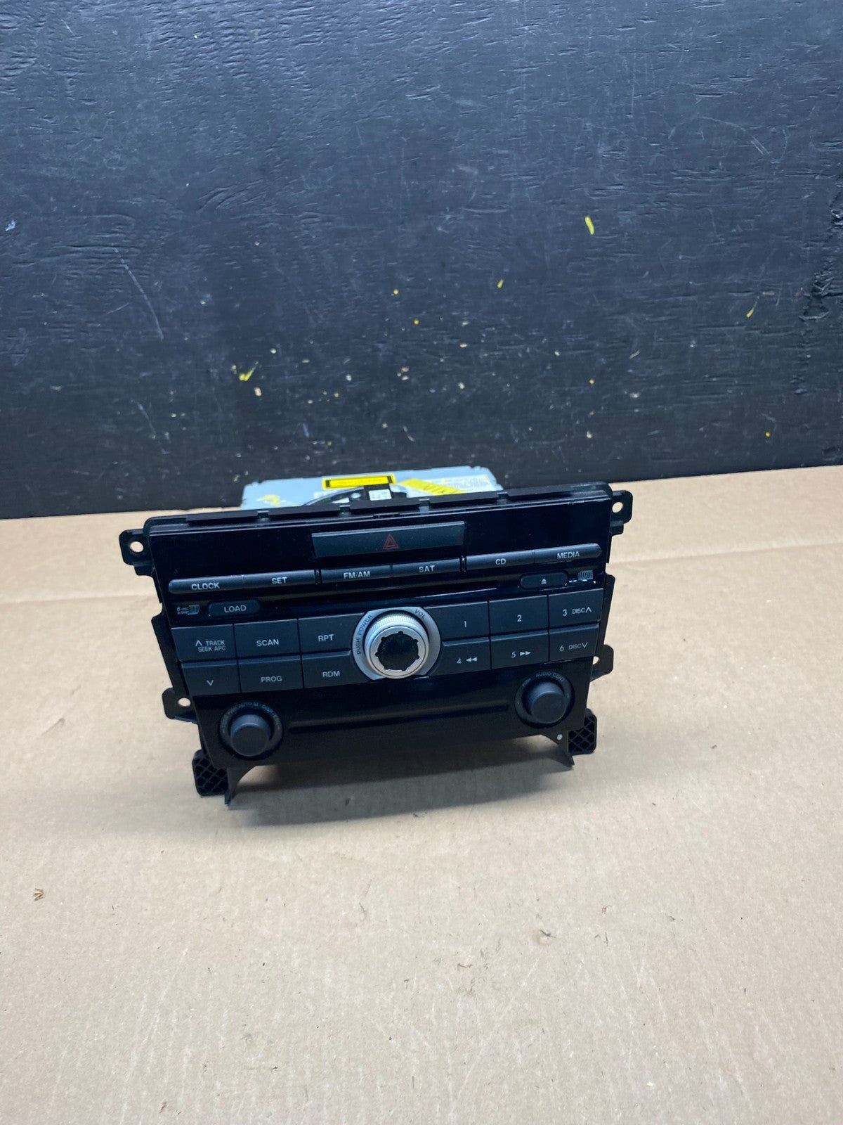 2007-2009 Mazda CX7 CX-7 AM FM 6 Disc CD Player Stereo Radio P3623 DG0