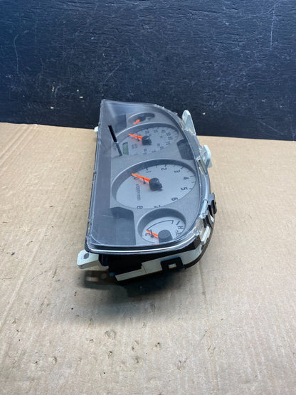 2001 to 2004 Nissan Xterra Cluster Speedometer AE7617 PS2