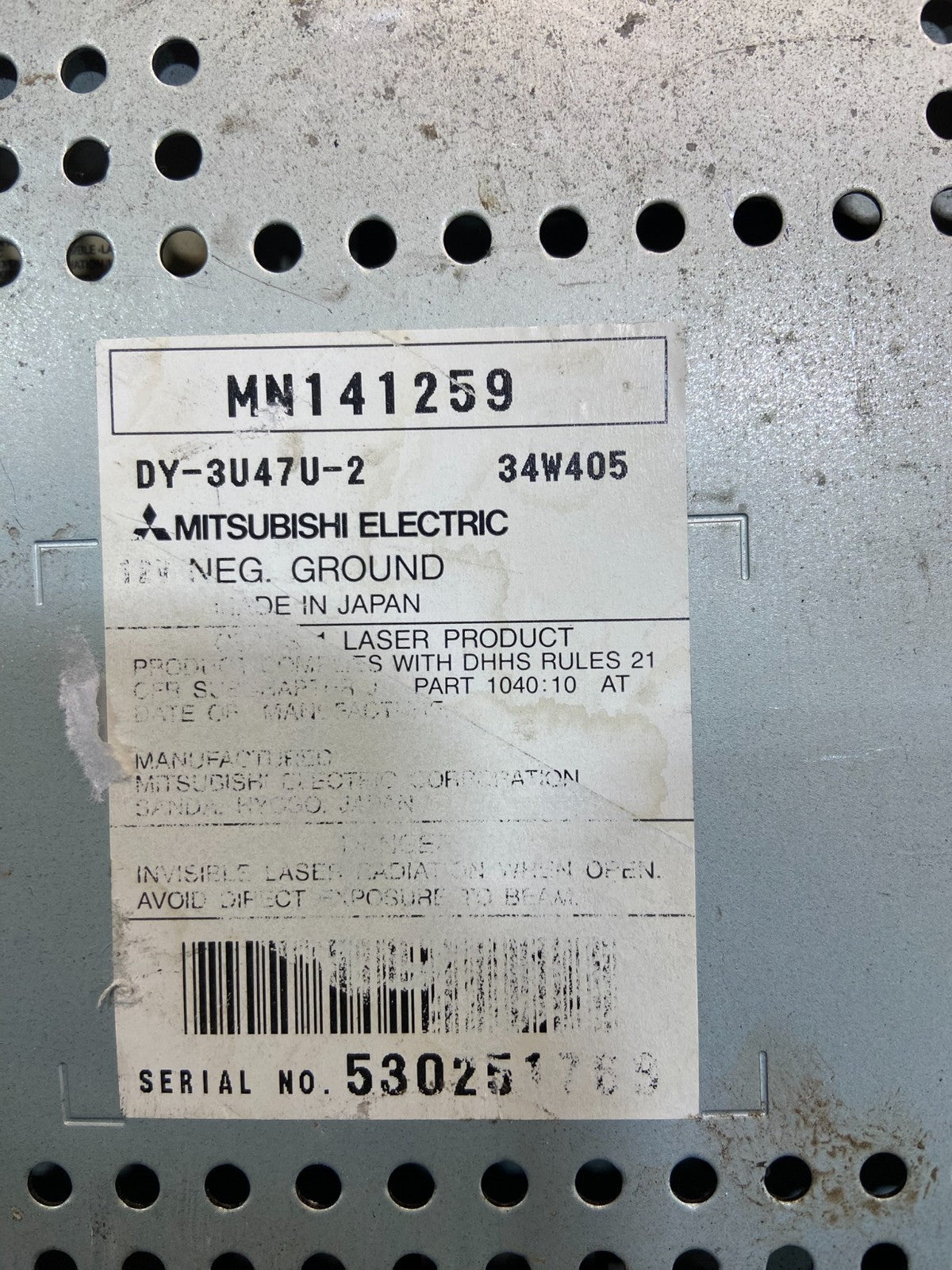 2004 2005 Mitsubishi Endeavor AM/FM/CD/MP3 Radio Head Unit Receiver Y7453 DG7