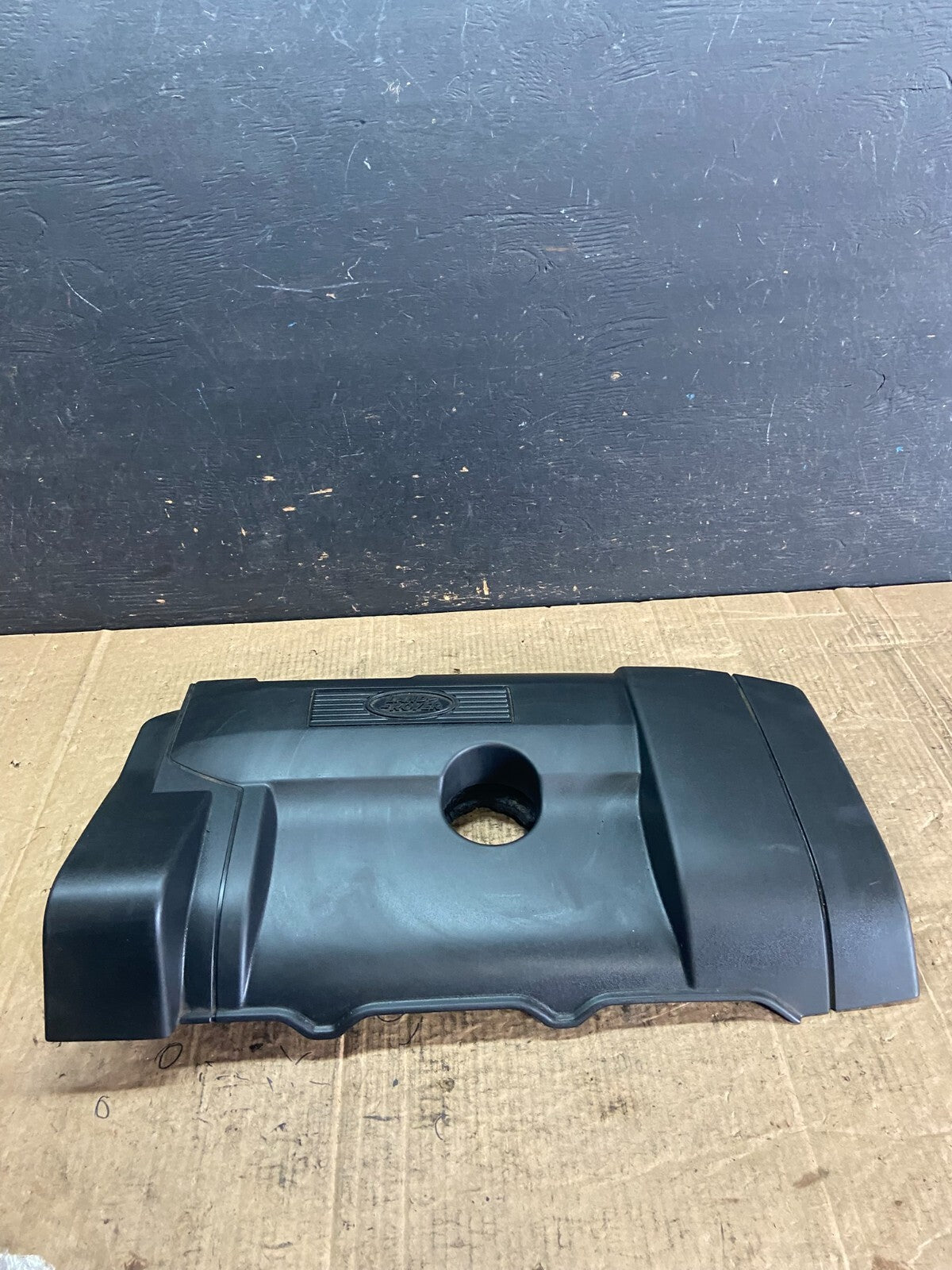 2008 - 2012 Land Rover LR2 3.2L Engine Motor Top Cover Trim Panel o3315 DG1