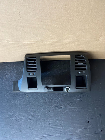 2007 to 2014 Silverado Sierra Center Console Radio Bezel Air Vents AF2426 DG0