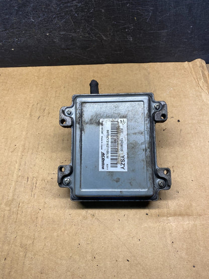 2007 to 2013 Chevrolet Silverado Yukon Engine Control Module ECM ECU AH7214 DW1