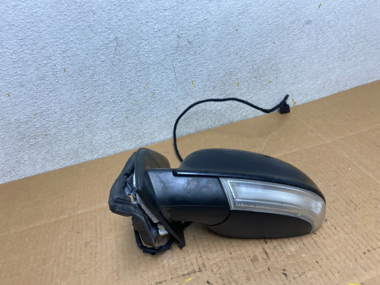 2006-2009 Volkswagen Golf GTI Left Driver LH View Door Mirror N4202 DG3